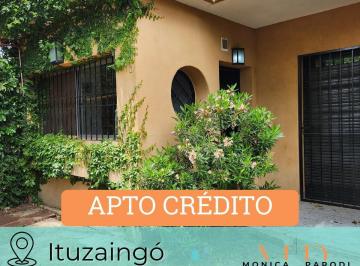 Casa · 128m² · 4 Ambientes · Casa en Venta en Ituzaingó Norte con Amplio Parque