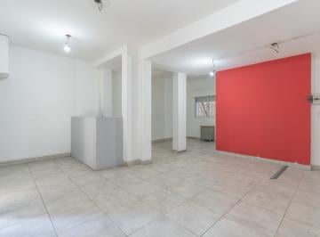 Local comercial · 51m² · Curapaligue y Ramon Falcon - Local - 58 m²