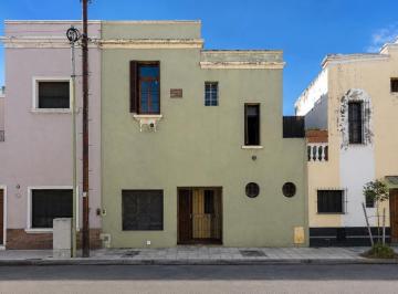 Casa · 76m² · 4 Ambientes · Casa en Liniers