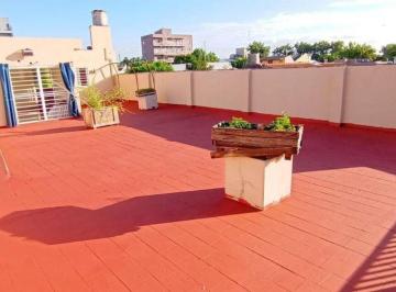 PH de 2 ambientes, General San Martín · PH 2 Ambientes Amplios Luminosos Planta Alta Terraza Grande