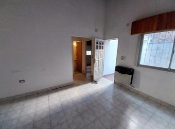 PH · 60m² · 3 Ambientes · PH 3 Amb Planta Baja Al Medio