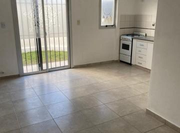 PH de 2 ambientes, La Plata · Alquiler Depto 1 Dormitorio Patio + Cochera 65 y 19