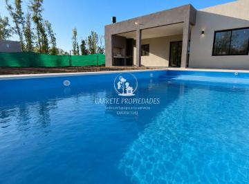 Casa de 5 ambientes, Pilar · Casa en Venta a Estrenar de 5 Ambientes con Fondo a Verde. Barrio Santa Sofia. Pilar del Este