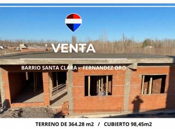 Casa · 98m² · 2 Ambientes · 1 Cochera · Venta de Casa en Construccion Fernandez Oro