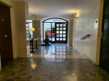 Departamento de 3 ambientes, Belgrano · Muy Buen Departamento de 3 Ambientes con 2 Patios en Excelente Cuadra de Belgrano R