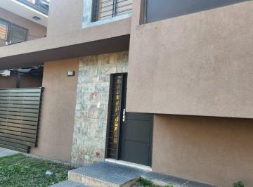 PH de 4 ambientes, Villa Allende · Alquiler Duplex 2 Dorm Av Argentina - Villa Allende