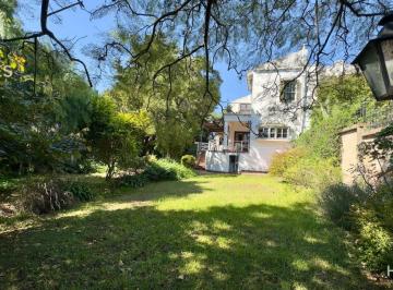 Casa de 5 ambientes, Quilmes · Venta Casa 5 Ambientes con Gran Parque 917 m² Quilmes
