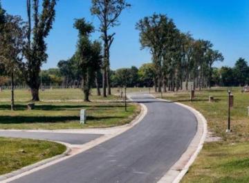 Terreno · 640m² · Lote Interno de 640 m² Sin Expensas en La Estela, Pilar