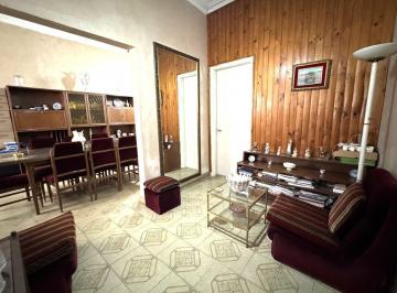 Casa · 183m² · 5 Ambientes · Se Vende Casa 3 Dorm. Zona Centro Santa Fe