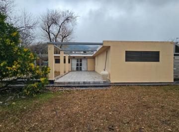 Casa · 181m² · 4 Ambientes · 2 Cocheras · Venta Casa 2 Dorm con Pileta en El Dorado 1