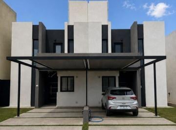 Casa · 100m² · 6 Ambientes · Dúplex en Venta - Terrazas de Manantiales