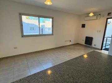Departamento · 60m² · 3 Ambientes · 1 Cochera · Departamento 3 Amb en Alquiler! Condominio Bambú Classic