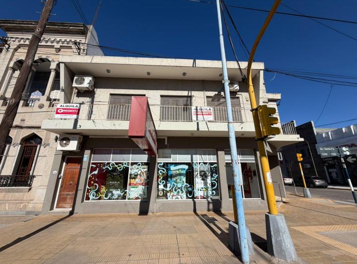 Oficina comercial · 200m² · 6 Ambientes