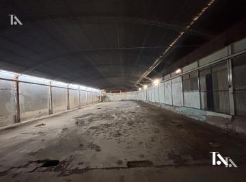 Local comercial · 1079m² · Alquiler Galpón - Local en Godoy Cruz
