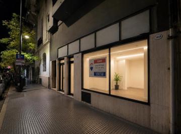 Local comercial · 104m² · Local Comercial/ Vivienda en Recoleta