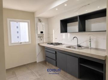 Departamento · 85m² · 4 Ambientes · Gran Departamento de Dos Dorm. en Alquiler. Totalmente Renovado.