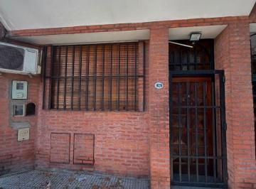 PH de 6 ambientes, Flores · PH de 250 m en Venta en Terrada, Entre Neuquen y Gaona a 4 Cuadras del Centro Comercial