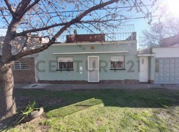 Casa · 65m² · 2 Ambientes · Venta Casa de un Dormitorio. Bella Vista. Rosario. Santa Fe.