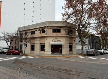 Local comercial · 90m² · Local en Alquiler Frente a Los Tribunales