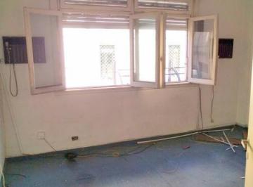 Departamento · 21m² · 2 Ambientes · Oficina en Planta Alta Al Frente a 4/c de 9 de Julio