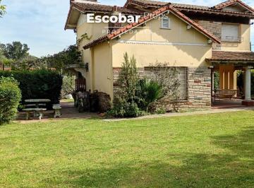 Local comercial · 210m² · 6 Ambientes · 1 Cochera · Fracción Comercial Premium en Esquina Estratégica – Glew