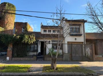 Casa de 4 ambientes, Esteban Echeverría · Casa 3 Dorm. en Venta. Monte Grande