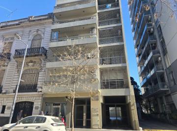 Departamento · 52m² · 2 Ambientes · Departamento de 2 Ambientes - Balcón Al Frente en Alquiler - Monserrat
