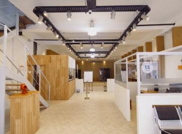 Local comercial · 315m² · 6 Ambientes · Local Comercial Vidriado 225 m² Cubiertos
