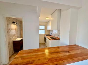 Departamento de 2 ambientes, Mar del Plata · Departamento Totalmente Reciclado en Alquiler en La Perla