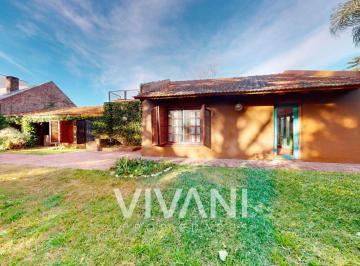 VIV-VIV-2094_2 · Venta de Casa 3 Dorm. Calle 443 Entre 21 C y 21 D - City Bell. La Plata Vivani Propiedades