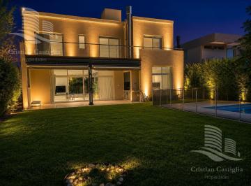 Casa · 200m² · 5 Ambientes · 3 Cocheras · Oportunidad en Los Sauces, Nordelta