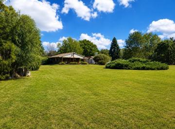 Campo · 378975m² · Venta Campo Mixto 38 Hectáreas Sobre Ruta 9 Zárate Casco Principal Más 3 Casas Galpón y Corrales.