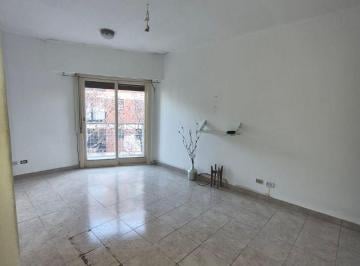 Departamento de 2 ambientes, Balvanera · 2 Ambientes con Balcón - Muy Buena Ubicación