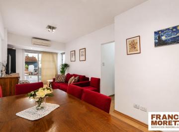 Departamento · 60m² · 3 Ambientes · 1 Cochera · Excelente 3 Amb. con Dependencia Reciclado a Nuevo y con Cochera: Seguridad, Espacio y Comodidad