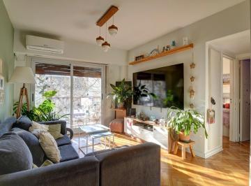 Departamento · 49m² · 3 Ambientes · Semipiso Al Frente con 2 Balcones