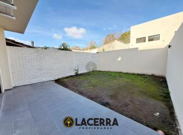 Departamento de 3 ambientes, General San Martín · Departamento 3 Ambientes con Patio en Planta Baja en Villa Ballester