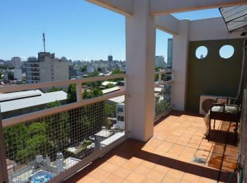 Departamento · 52m² · 2 Ambientes · Alquiler 2 Ambientes y 1/2 Piso Alto Balcón Tza