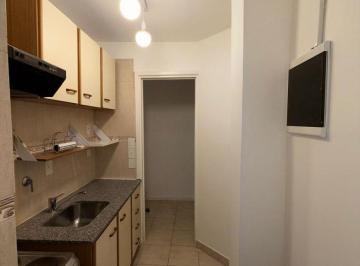 Departamento de 2 ambientes, Recoleta · Alquiler - 2amb Patio Techado - Av Pueyrredon y Peña - Recoleta