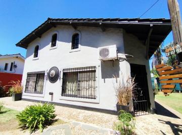 Casa · 85m² · 3 Ambientes · 2 Cocheras · Venta Casa 3 Ambientes Loft Lote 489 m² Tortuguitas Malvinas Argentinas