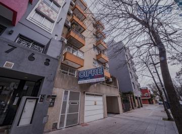 Departamento · 46m² · 2 Ambientes · Departamento en Villa Devoto 2 Ambientes Al Frente 2 Baños, Balcón Aterrazado y Gran Patio.