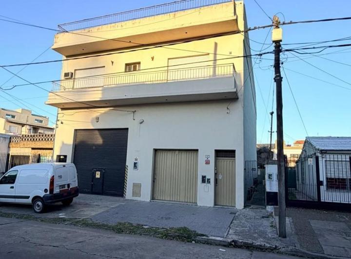 Departamento · 170m² · 6 Ambientes · 1 Cochera