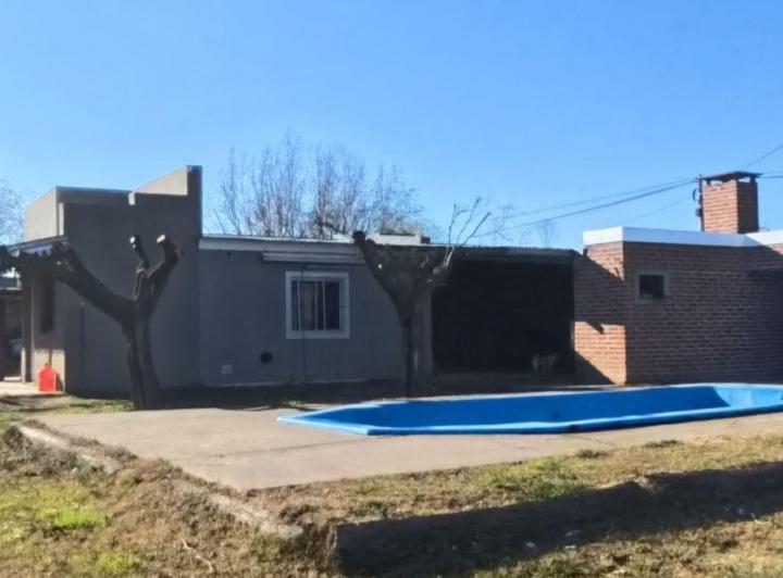 Casa · 122m² · 3 Ambientes · 1 Cochera