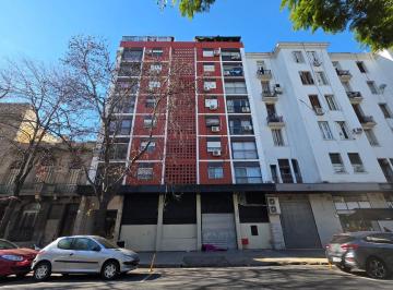 Departamento · 60m² · 3 Ambientes · Alquiler 3 Ambientes, Impecable Estado! Excelente Ubicación