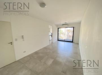 Departamento · 46m² · 2 Ambientes · 1 Cochera · Gran 2 Amb. con Cochera y Amplio Balcon Al Frente