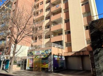 Departamento de 4 ambientes, Córdoba · Nueva Córdoba Departamento de 2 Dorm y Cochera
