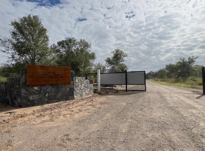 Terreno · 900m² · 1 Ambiente