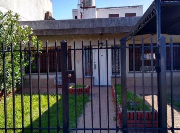 AIG-AIG-169_2 · Departamento 3 Ambientes. | Constitucion Al 700