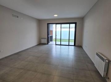 Casa de 5 ambientes, Córdoba · Venta de Duplex 2 Dorm. Ideal Para Renta en Una de Las Zonas con Mayor Crecimiento en Córdoba Arg.