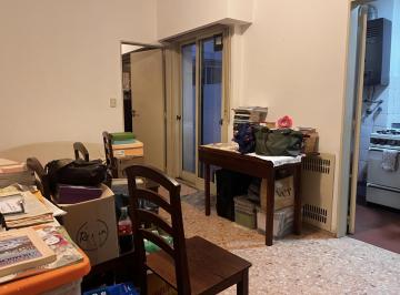 Departamento · 35m² · 2 Ambientes · Venta Departamento 2 Amb con Patio Recoleta a Refaccionar Ideal Inversor