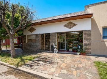 general-san-martin-villa-ballester-venta-casa-4-ambientes · Casa de 4 Ambientes con Patio y Cochera